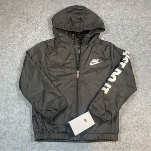 Sold!!!! Boys 4-5 Nike "Just Do It." Windrunner Water Resistant Full-zip Jacket